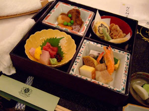 kashiwa_bento.jpg